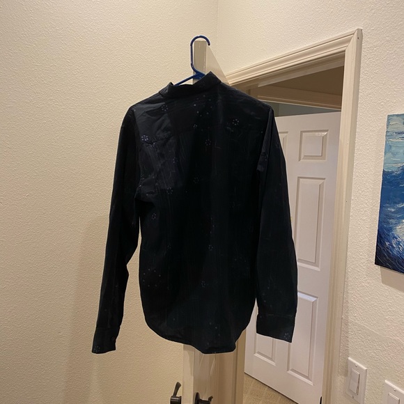 Mens Medium Button Up made by Rare Vintage - Picture 2 of 3